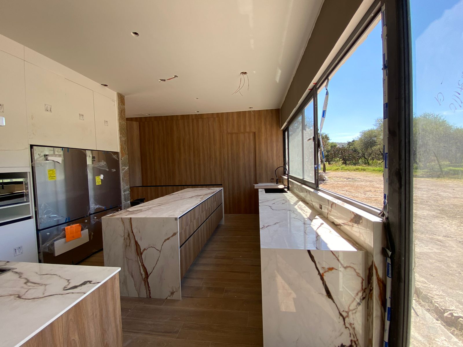 Cocina Calacatta Viola